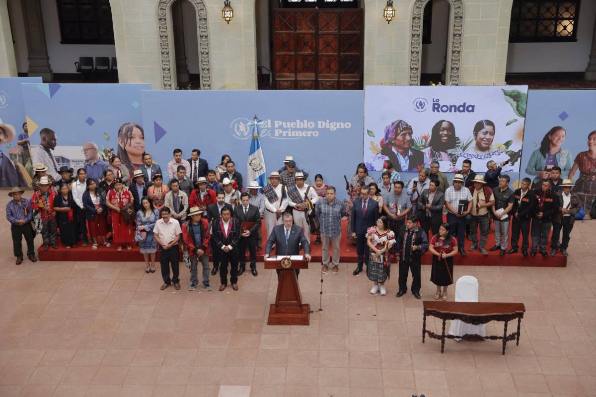 Guatemala propondrá ley para infraestructura en comunidades indígenas