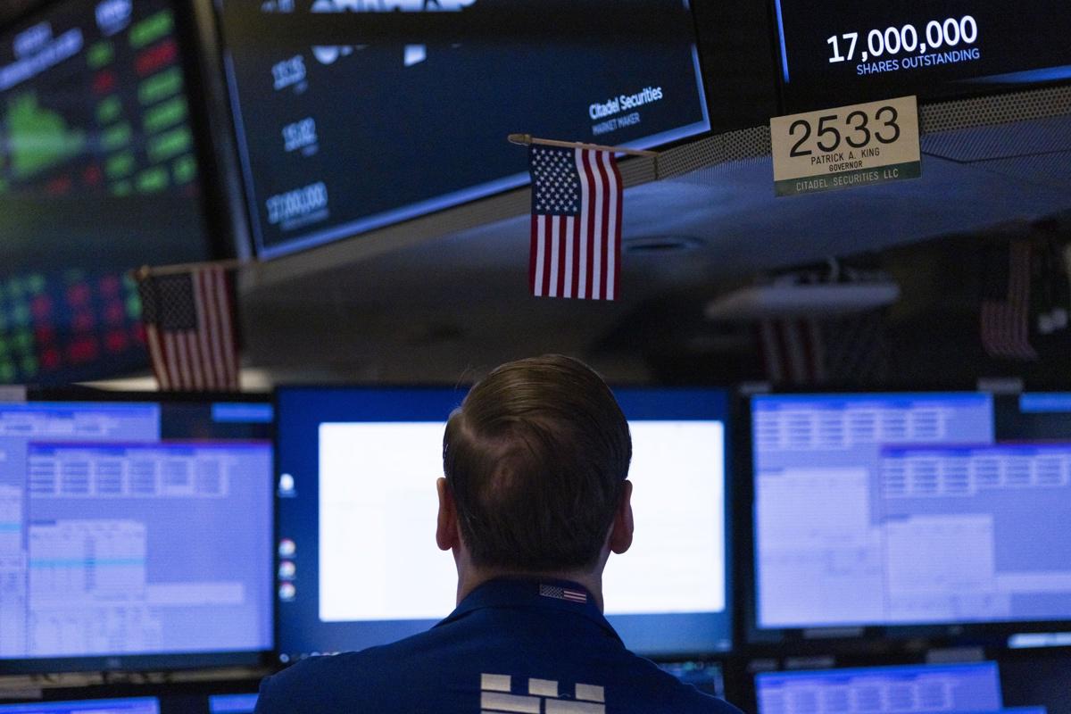 Guerra arancelaria entre China y EEUU deja la peor caída en Wall Street desde abril
