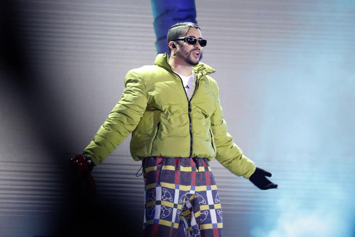 Bad Bunny en el Super Bowl: Gobierno de Trump amenaza con desplegar agentes migratorios