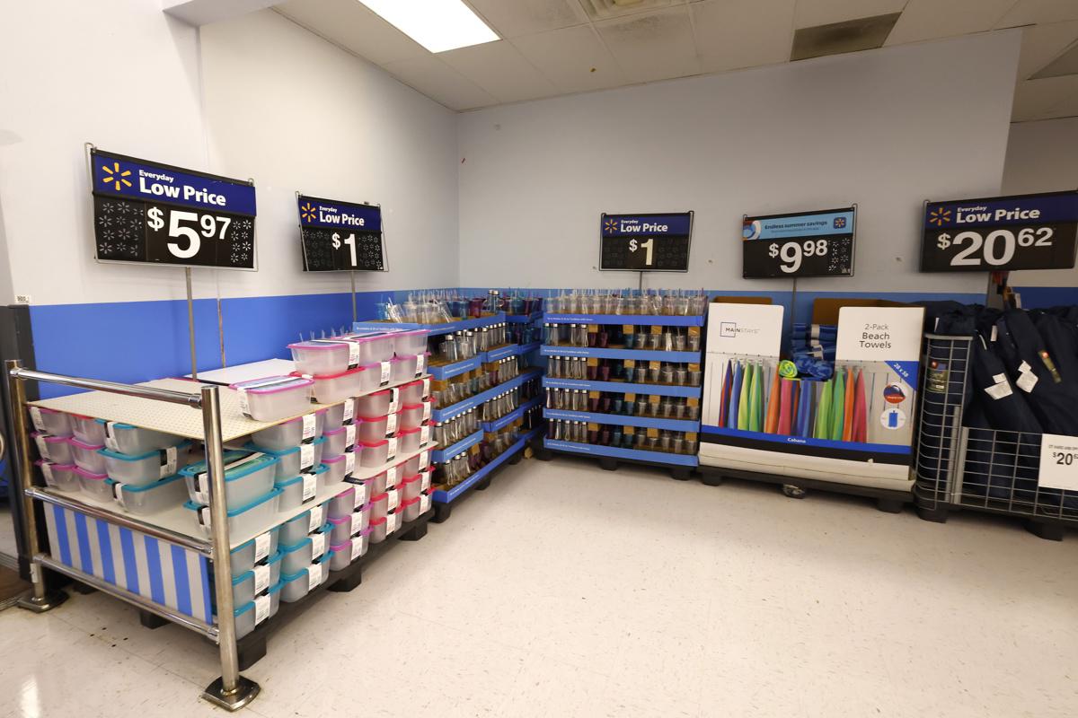 Walmart advierte subidas de precios por aranceles y Trump arremete contra la empresa