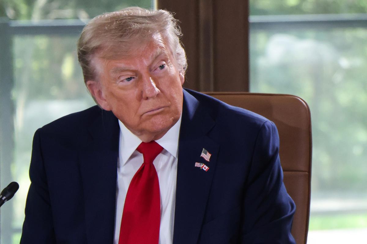 Donald Trump advierte a Medvédev sobre usar a la ligera la palabra 'nuclear'