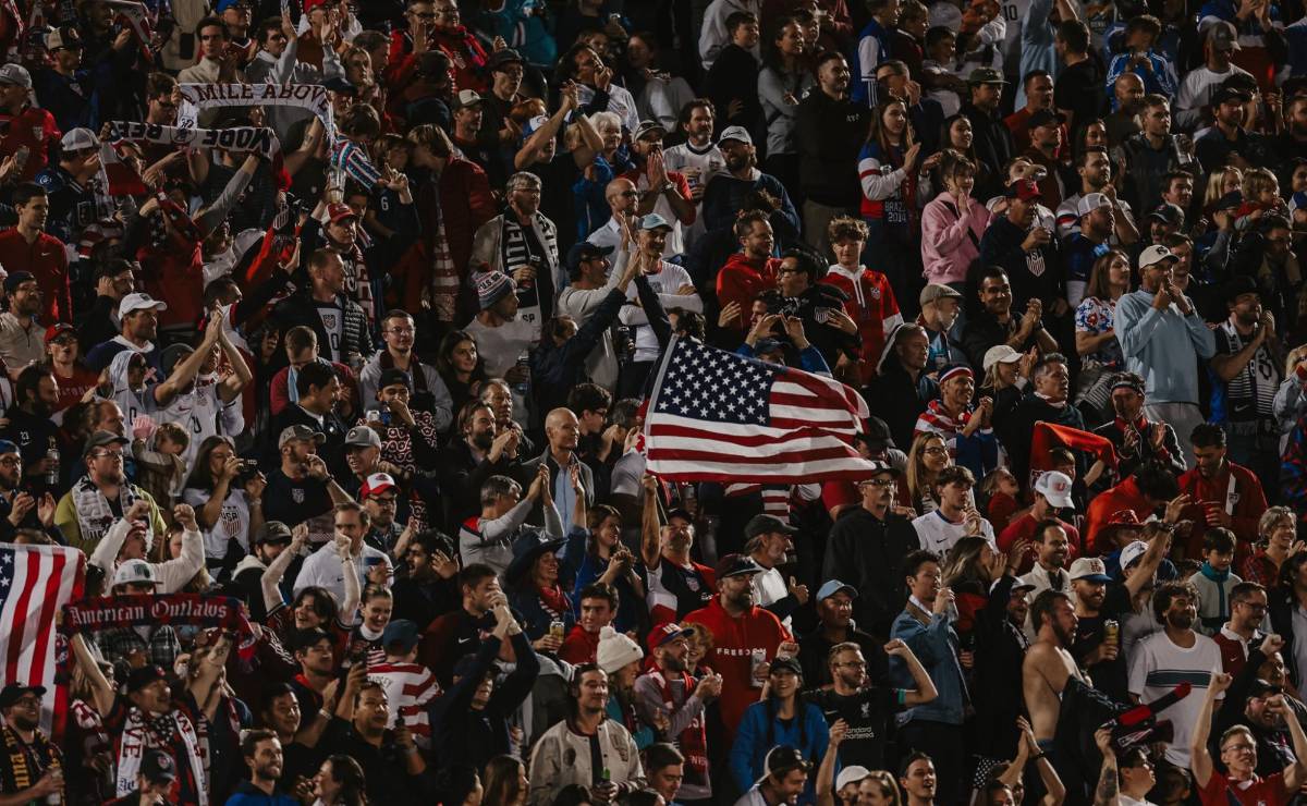 <i>Uno de los efectos más notables que dejará el torneo será el volumen de llegadas, según los economistas, que estiman que 1,24 millones de aficionados viajarán a Estados Unidos a seguir el Mundial. Foto de cortesía</i>