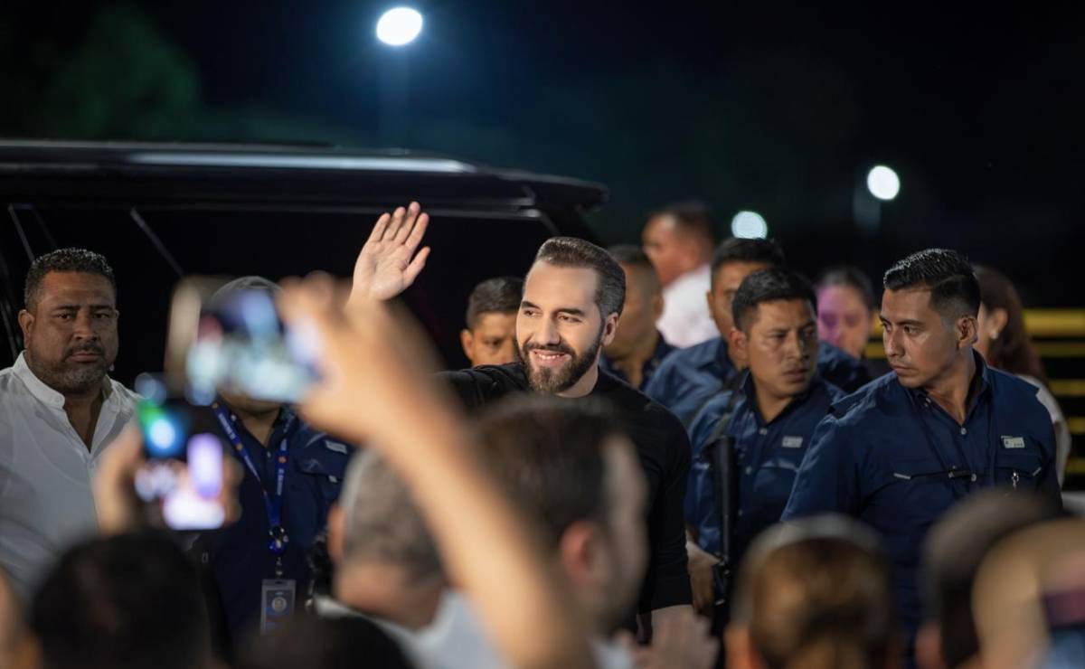<i>El régimen de excepción se ha convertido en la única apuesta del Gobierno contra las pandillas, lo que también le granjeó a Bukele su reelección inmediata para un segundo mandato pese a la prohibición constitucional en su momento. Foto de cortesía</i>
