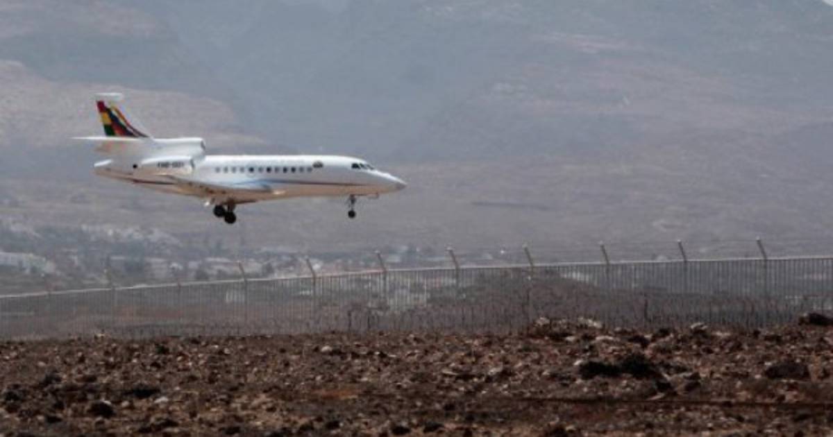 España se disculpa con Bolivia por incidente aéreo de Morales