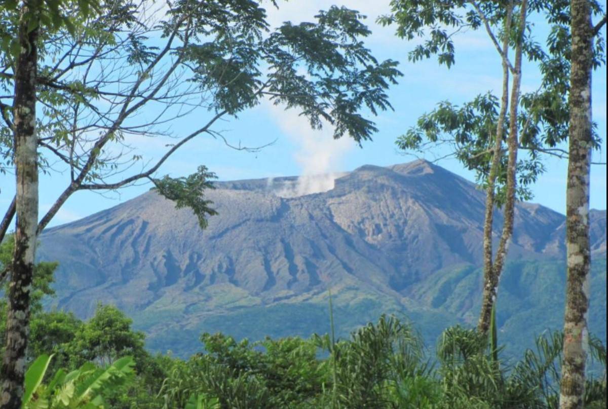 Costa Rica: alerta verde por actividad del volcán Rincón de la Vieja