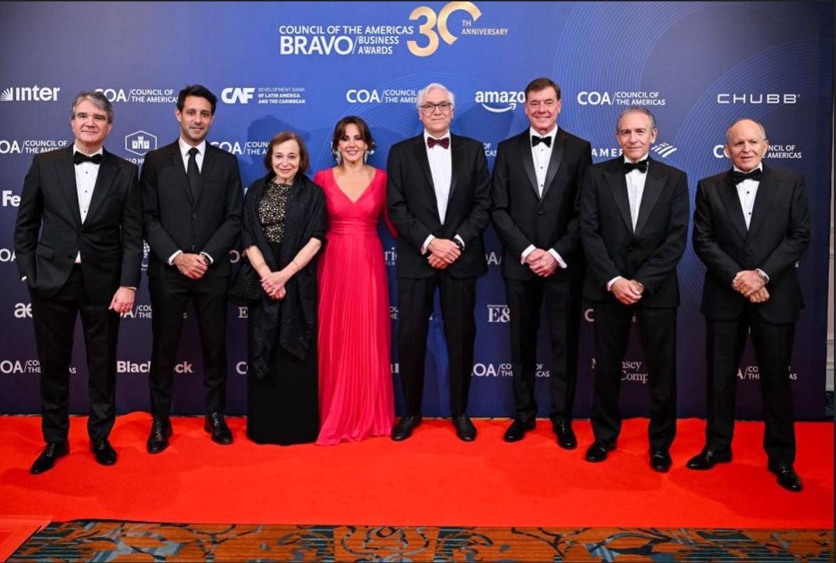COA honra a líderes empresariales de Latinoamérica en los BRAVO Business Awards