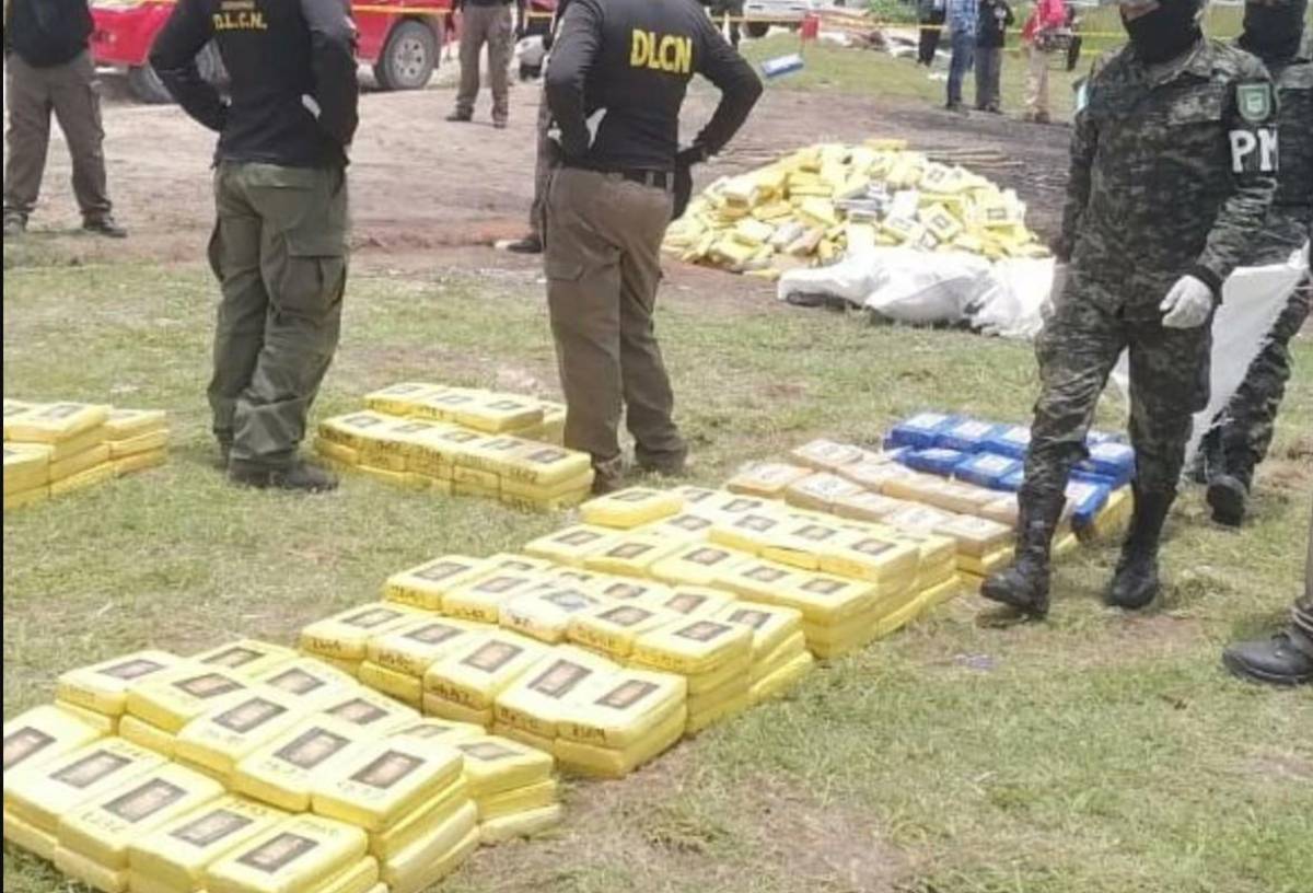 Honduras: incineran 4,1 toneladas de cocaína incautadas en el Caribe