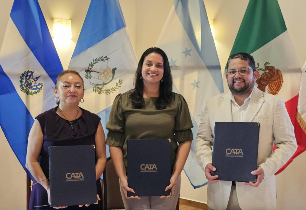 CATA y la Organización Mundo Maya firman convenio para fortalecer el turismo