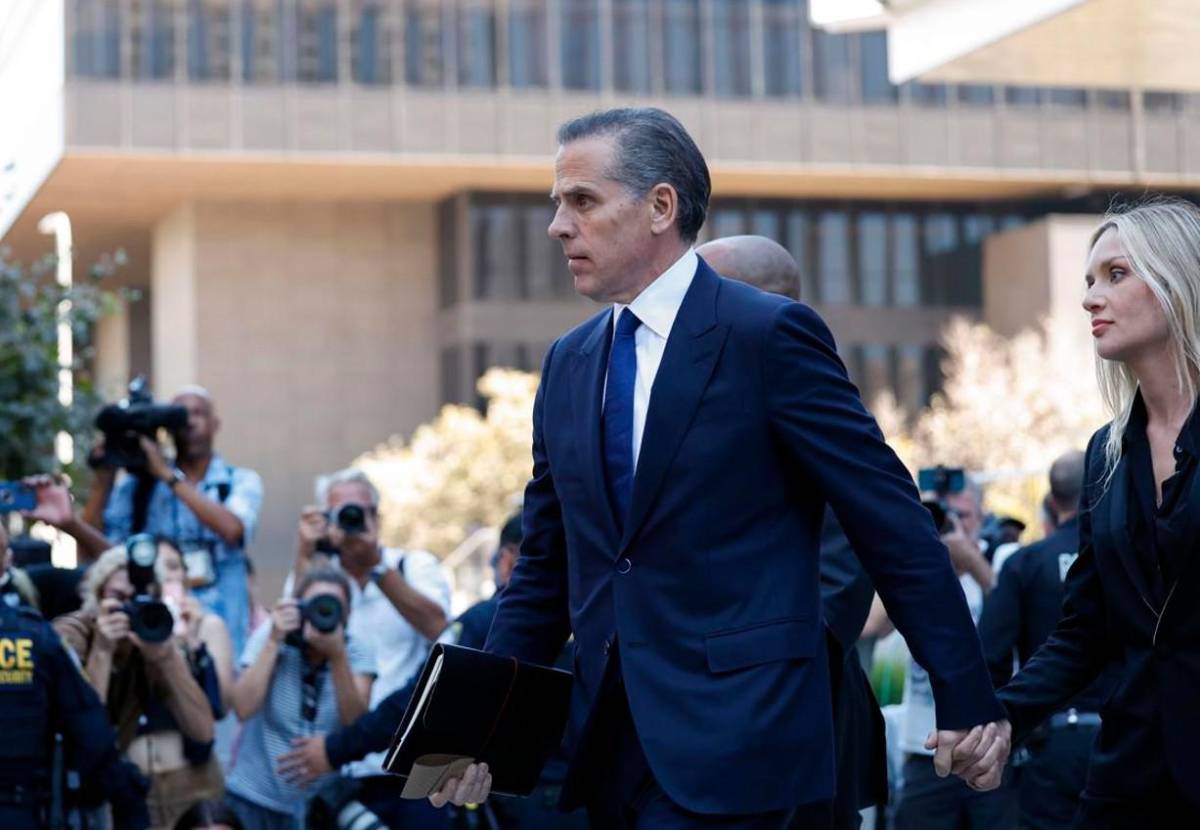 Joe Biden indulta a su hijo Hunter por considerarlo víctima de ataques políticos