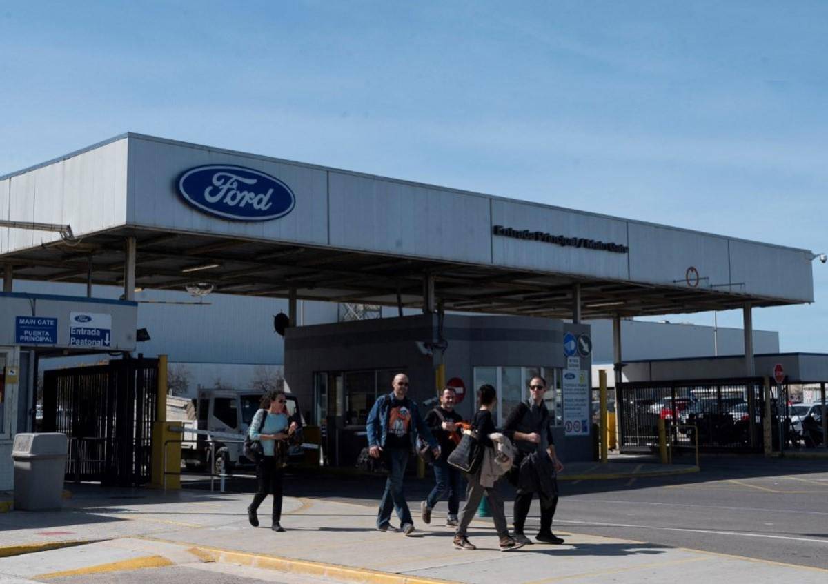 Ford pretende suprimir unos 1.600 empleos en su fábrica española