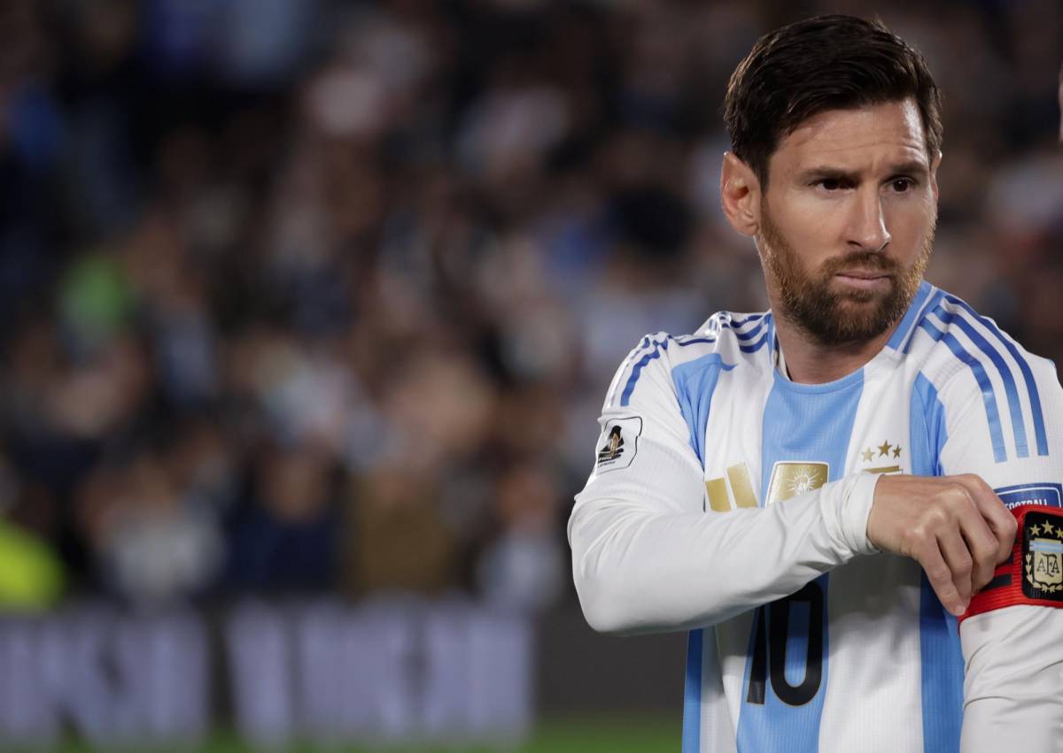 Messi juega su último partido oficial con Argentina en casa