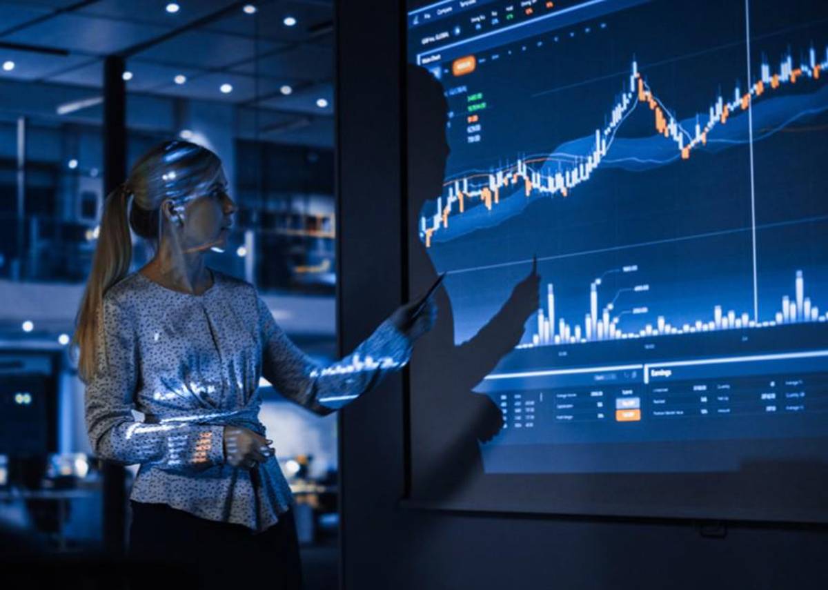 IA generaría más de US$370.000 millones anuales en beneficios para banca minorista en 2030