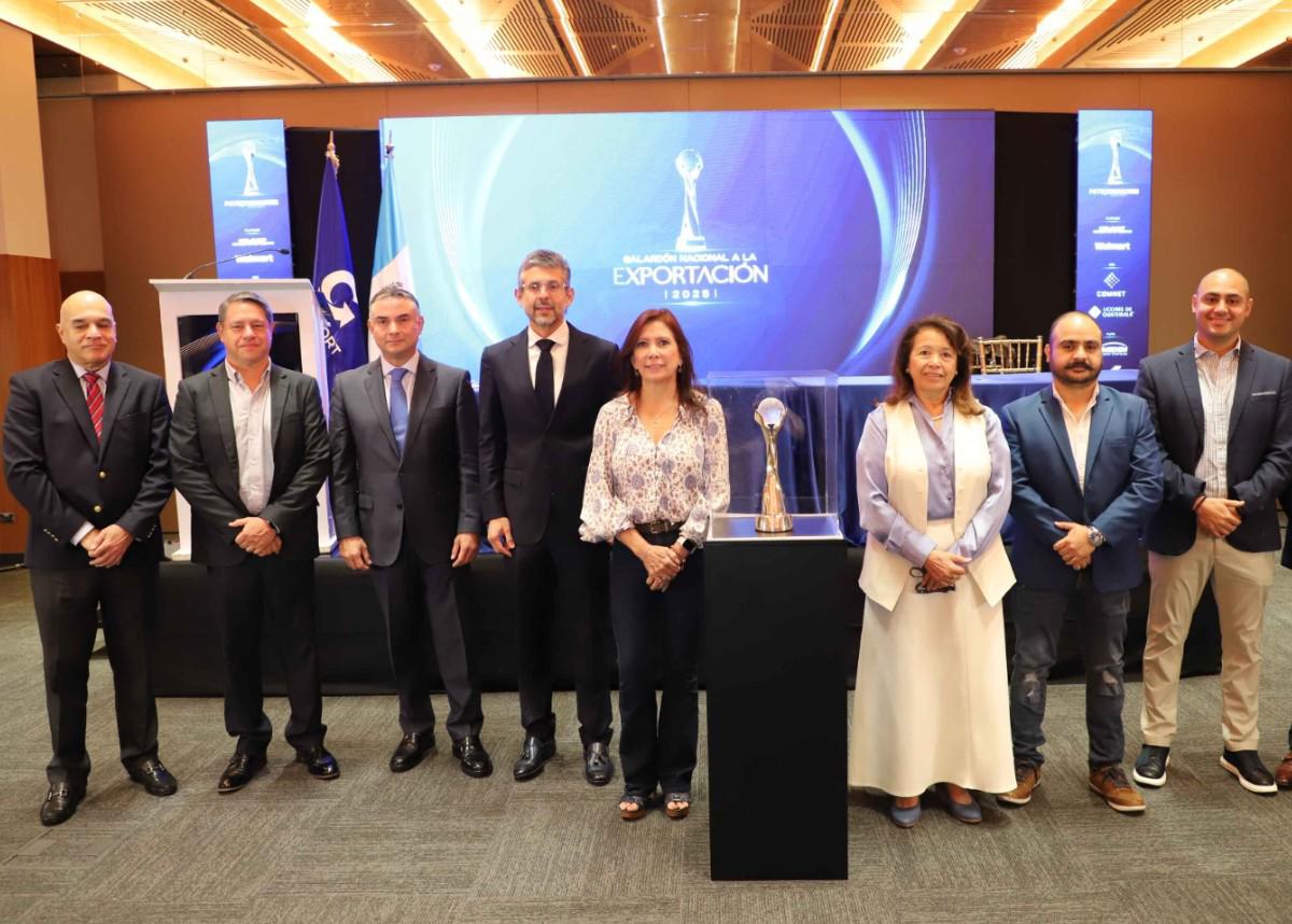 Once empresas buscan el Galardón Nacional a la Exportación en Guatemala