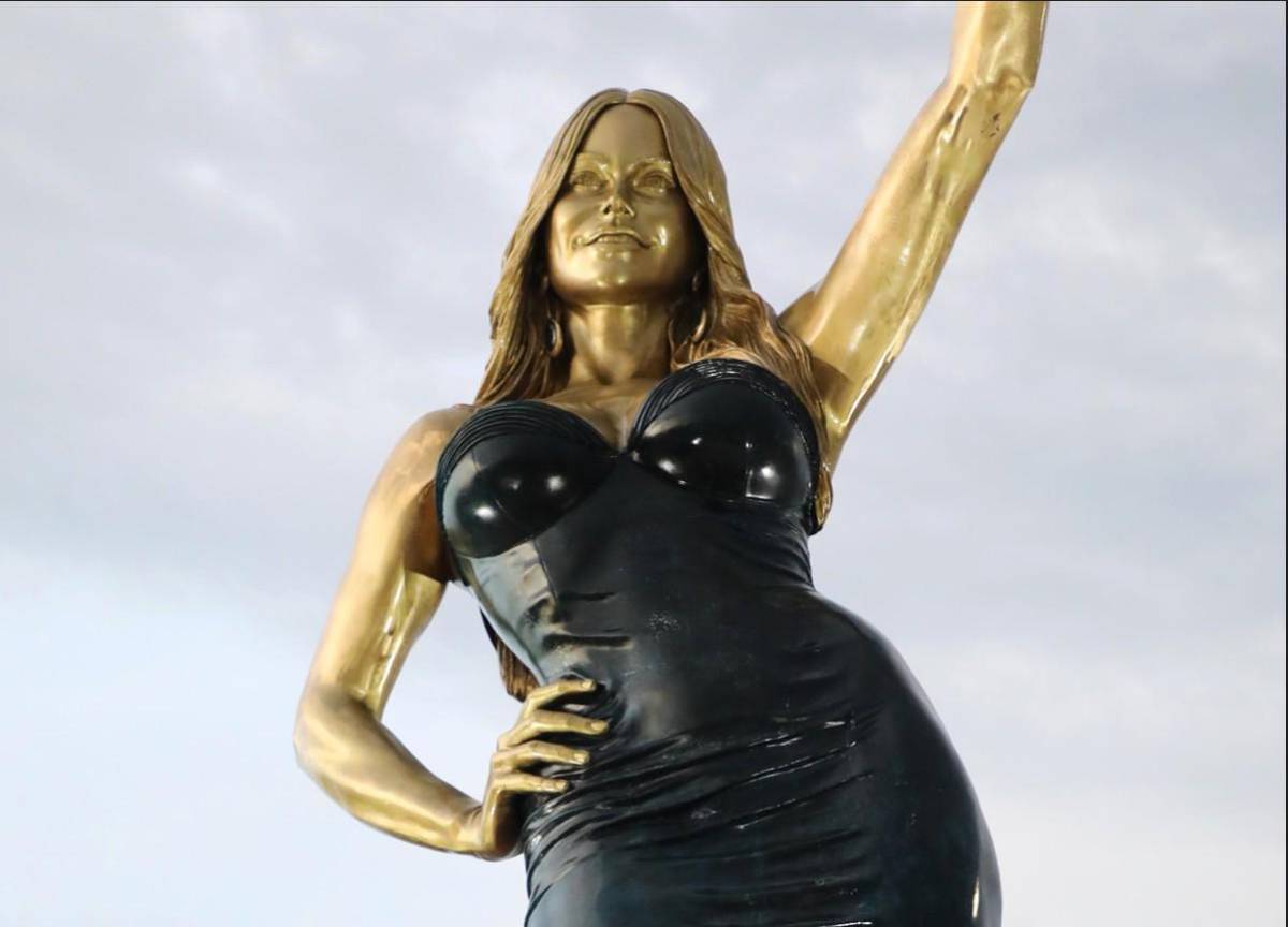 Barranquilla tiene una Sofía Vergara monumental