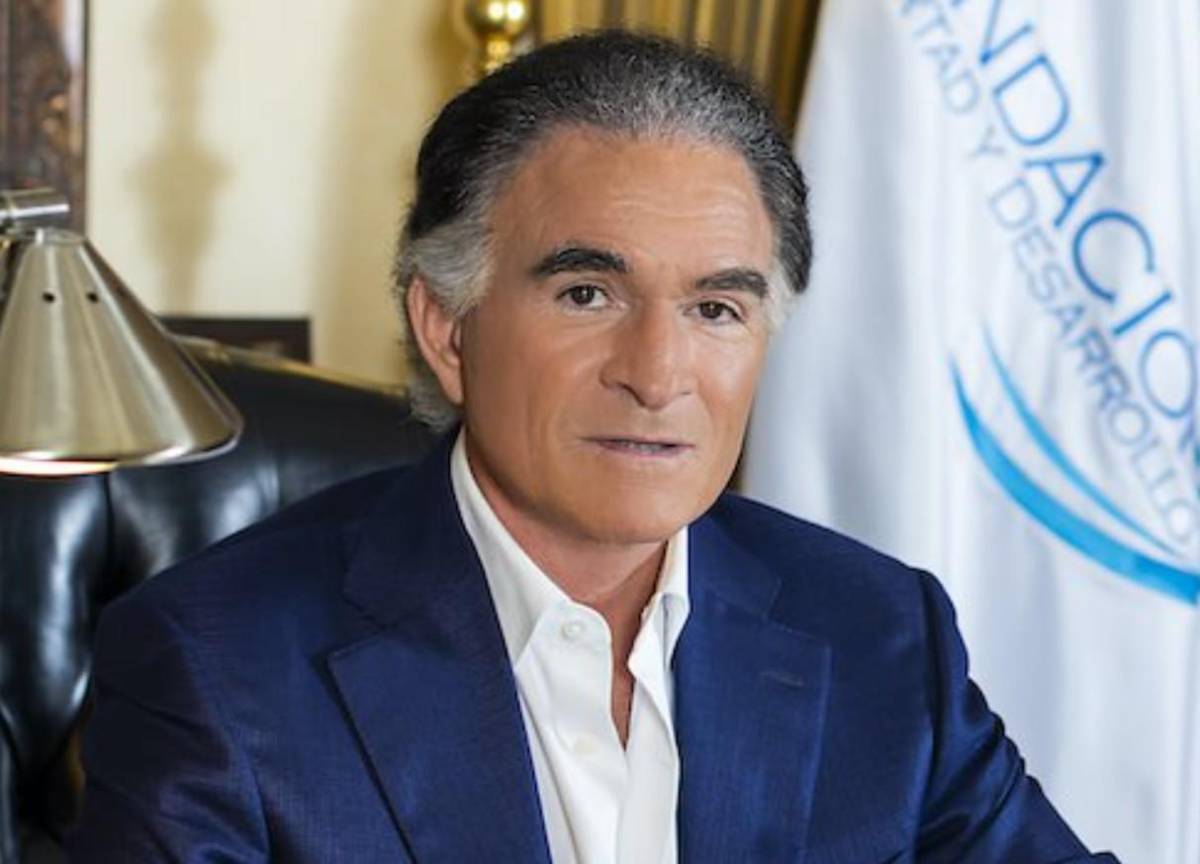 CEAPI reconoce la trayectoria del guatemalteco Dionisio Gutiérrez
