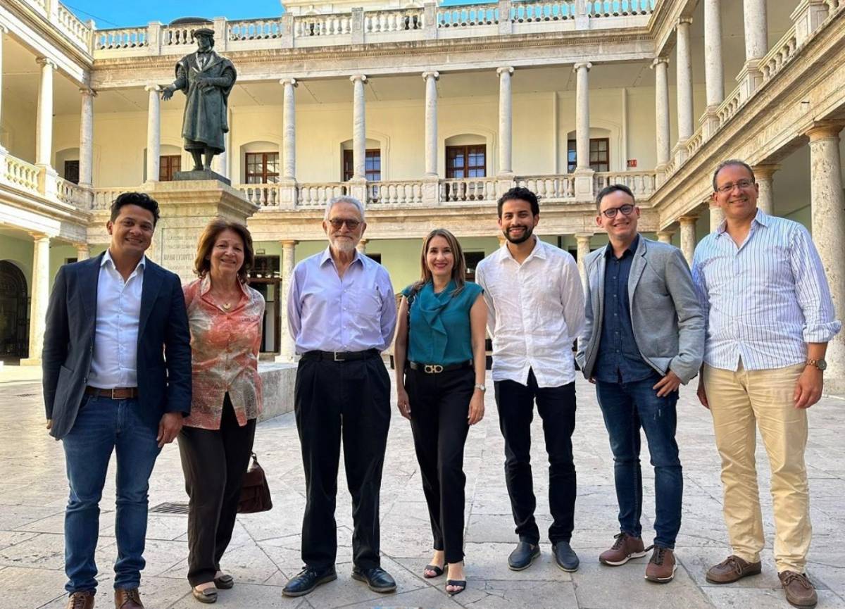 Fusión entre programa 'Becas para Hondureños' con 'Juventud Global'