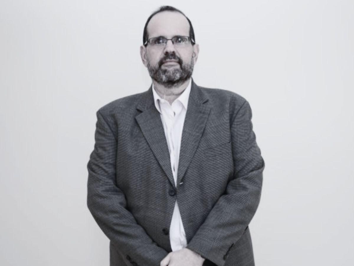 Fallece empresario salvadoreño Rodolfo Simán