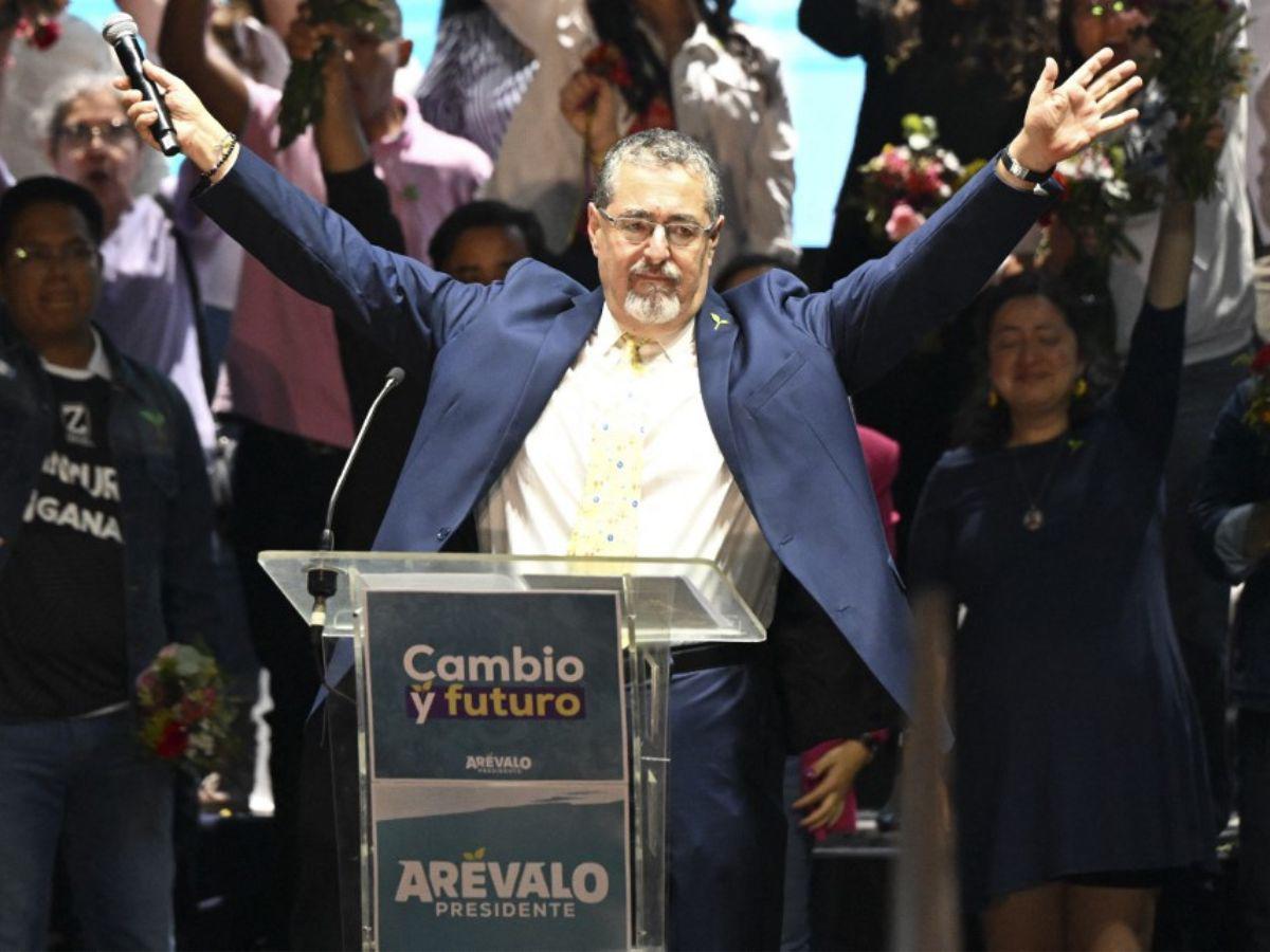 Guatemala: Bernardo Arévalo es el ganador virtual de las elecciones 2023