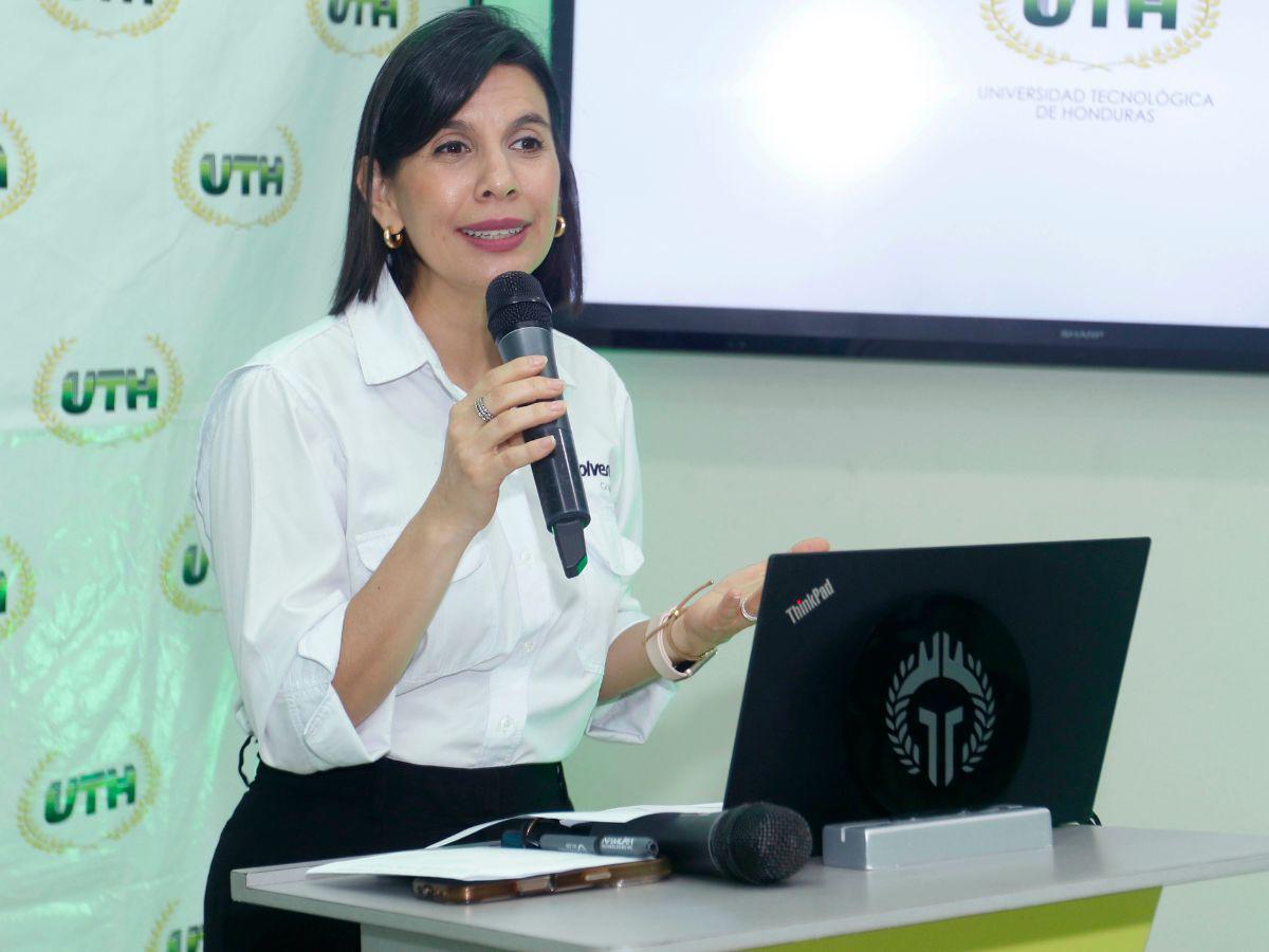 Grupo ILP, UTH y Optimus Card firman alianza que brinda descuentos y financiamiento a estudiantes