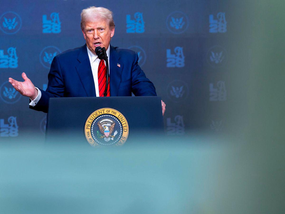 Trump reconoce que los trabajadores migrantes que expulsa son difíciles de reemplazar