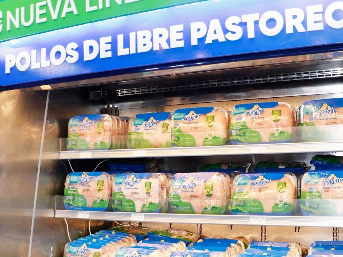 Pollo Norteño presenta su nueva línea 100% natural de pollo de libre pastoreo