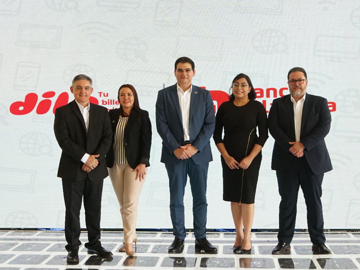 José Manuel Cáceres, Diana Ramos, Carlos Girón, María José Rodríguez y Julio Figueroa.