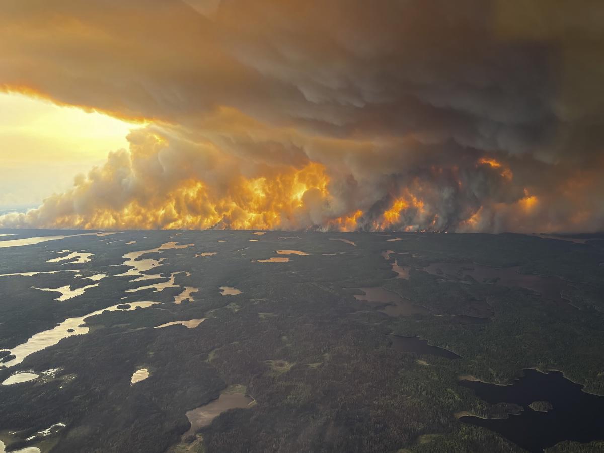 Canadá se enfrenta a su peor incendio forestal del año