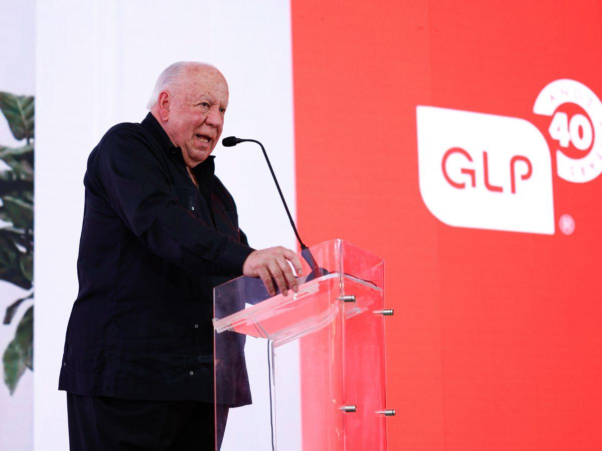 Grupo Los Pueblos celebra 40 años de éxito