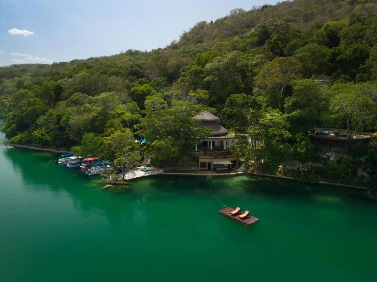<i>Bolontiku Hotel Boutique &amp; Spa, Flores, Guatemala. (Foto: Guía Michelin)</i>