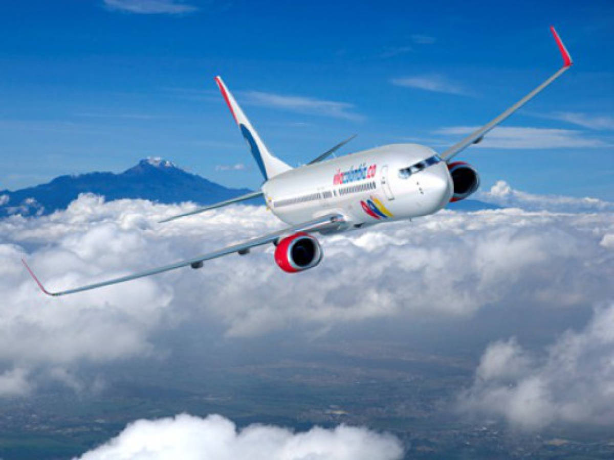VivaColombia abrirá rutas aéreas a Panamá y Perú