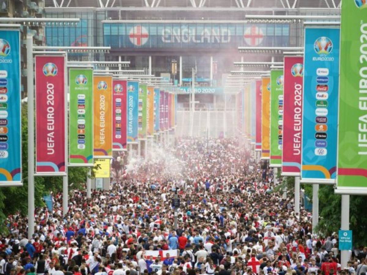 OMS teme rebrotes de covid tras las celebraciones de Eurocopa