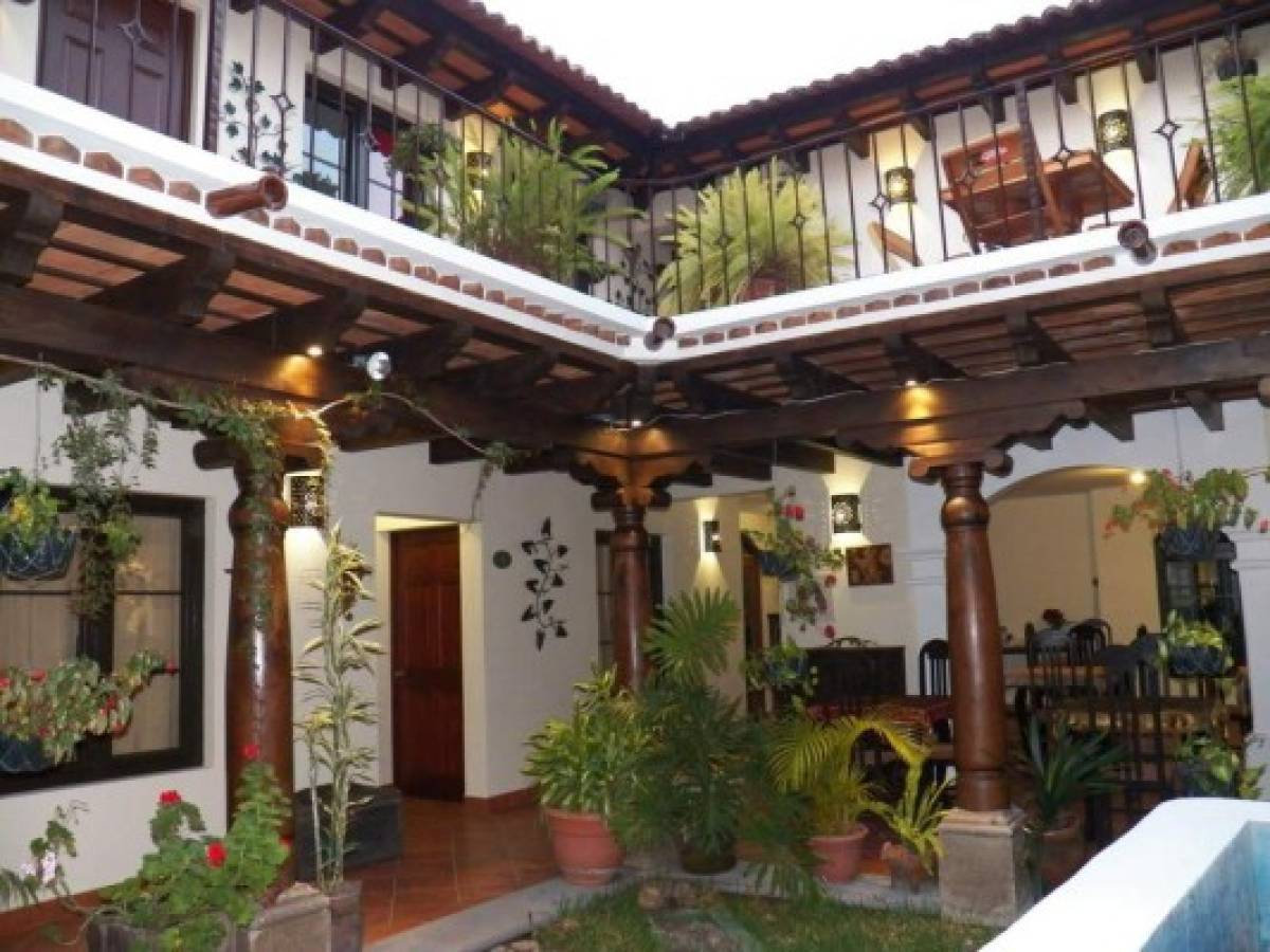 ¿Cómo buscar y reservar en pequeños hoteles de Guatemala?