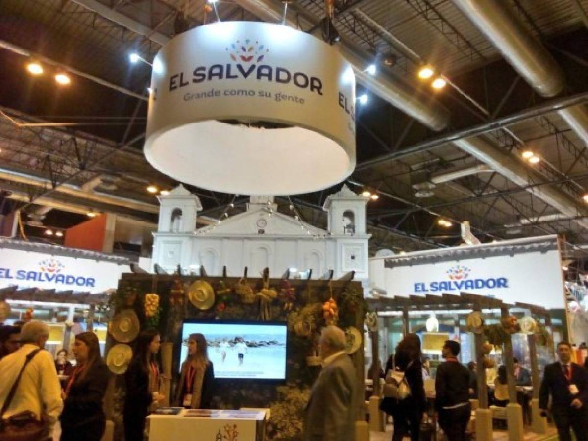 El Salvador gana premio a mejor stand en la feria más importante de turismo FITUR