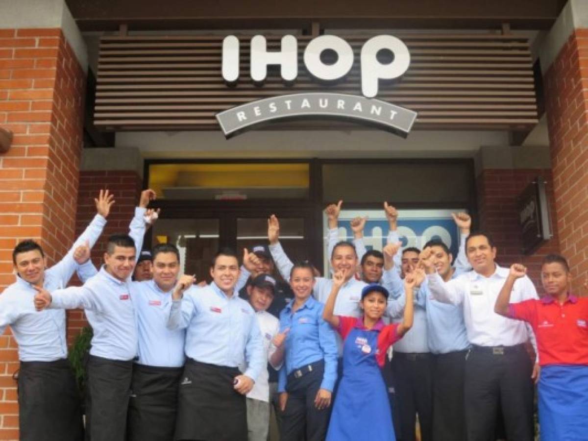 Restaurante IHOP abre su tercer local en Guatemala