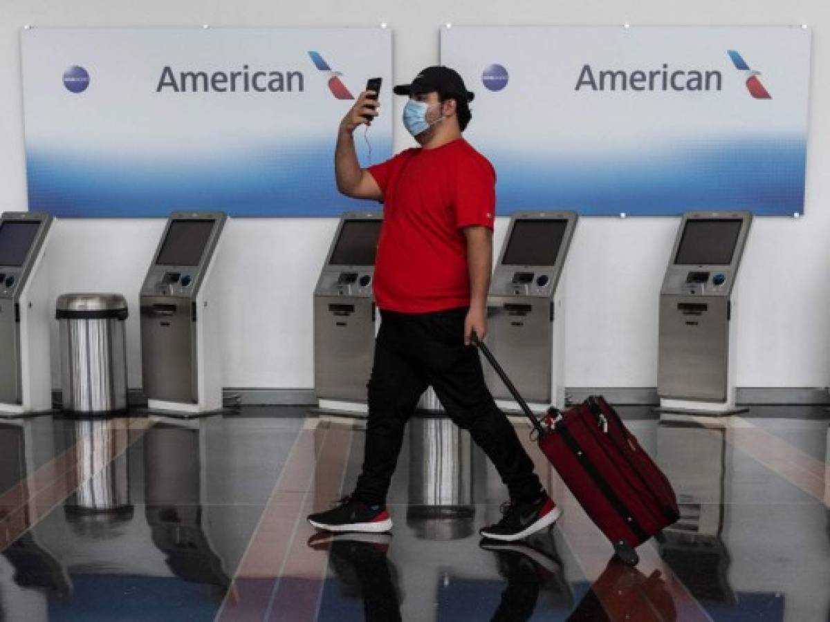 American Airlines planea colocar US$2.000 millones en bonos basura