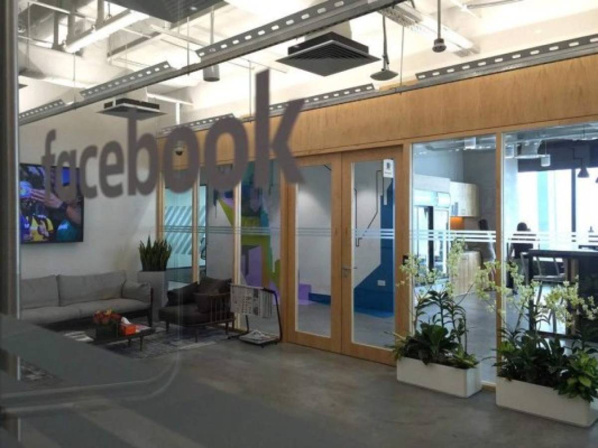 Así puede saber si sus fotos quedaron expuestas con el último fallo de Facebook