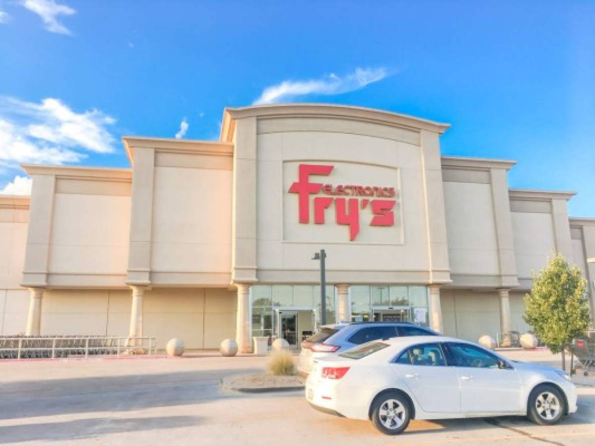 Cierra la cadena Fry’s Electronics en Estados Unidos