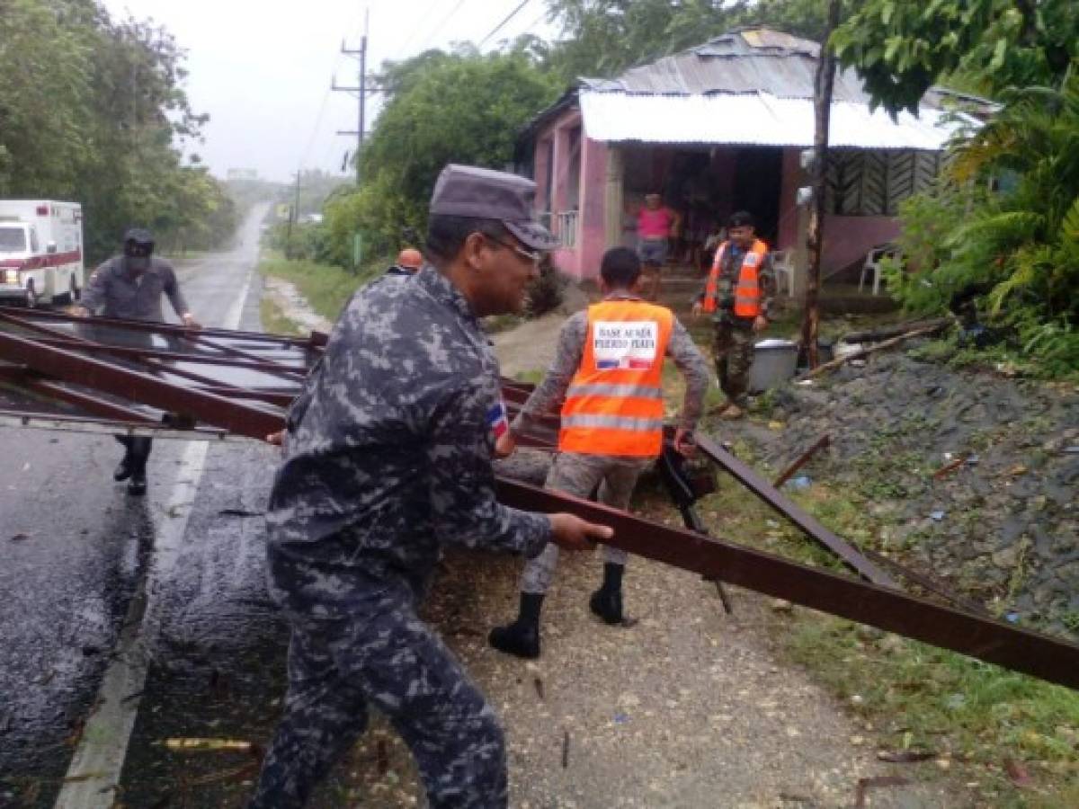 Huracán Irma causa inundaciones en R. Dominicana y se dirige a costa norte de Haití