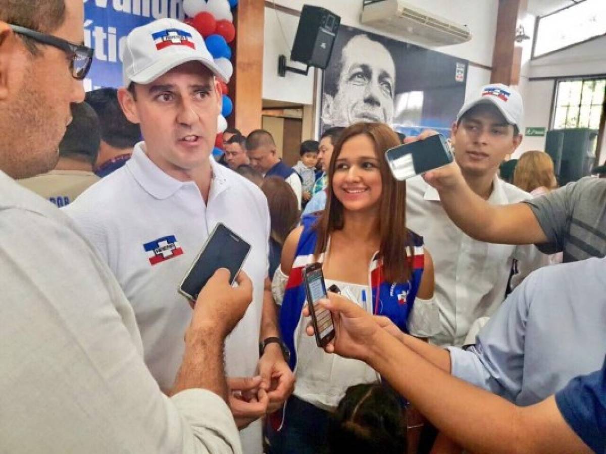 El Salvador: Muyshondt quiere ser alcalde de San Salvador