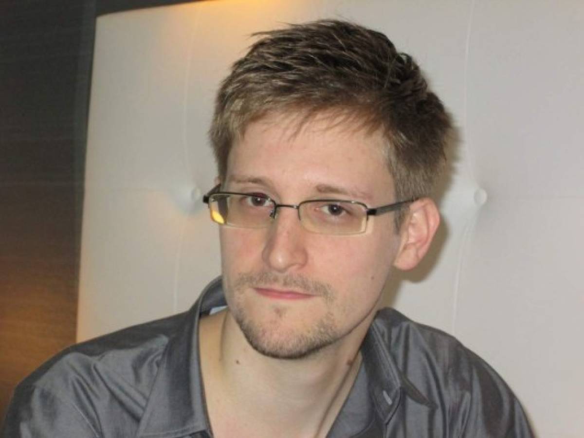 Snowden convoca a 'gran hackathon” contra espionaje