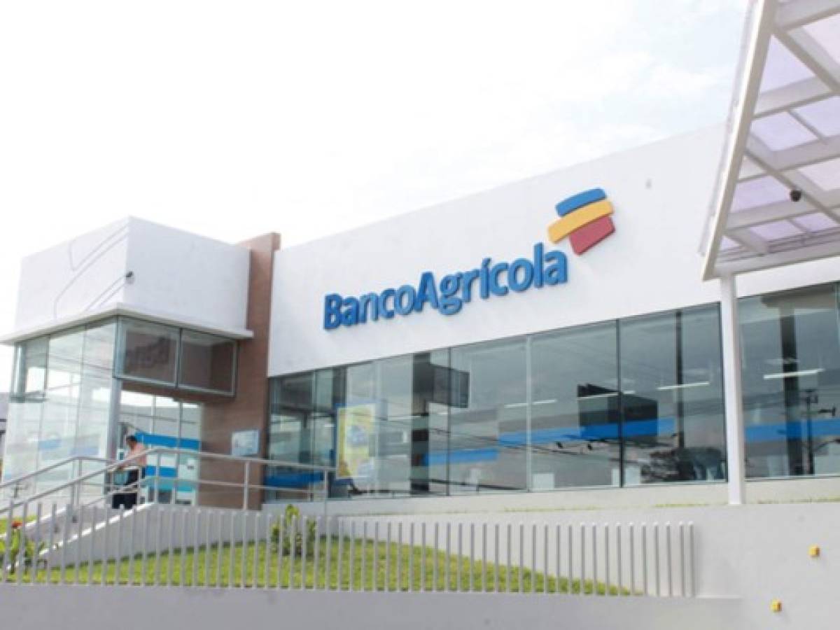 Estrategias de banca colombiana en Centroamérica: servicio, productos y promoción