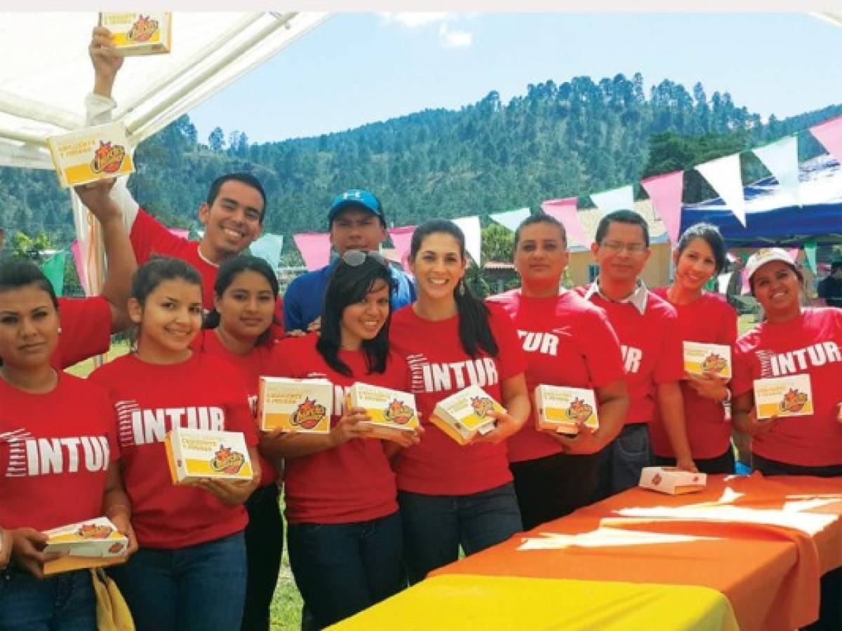INTUR: Compromiso con los más necesitados