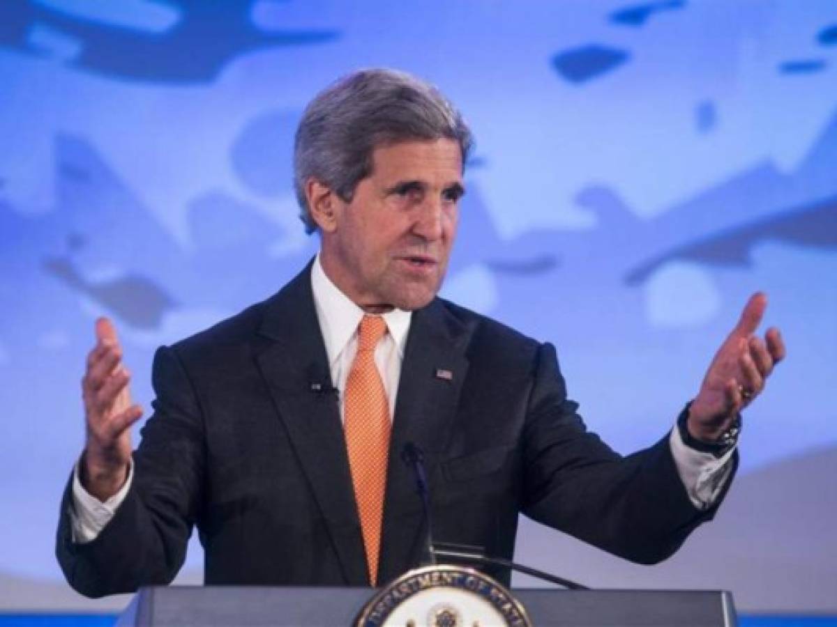 Kerry pide a Centroamérica cooperación con niños migrantes