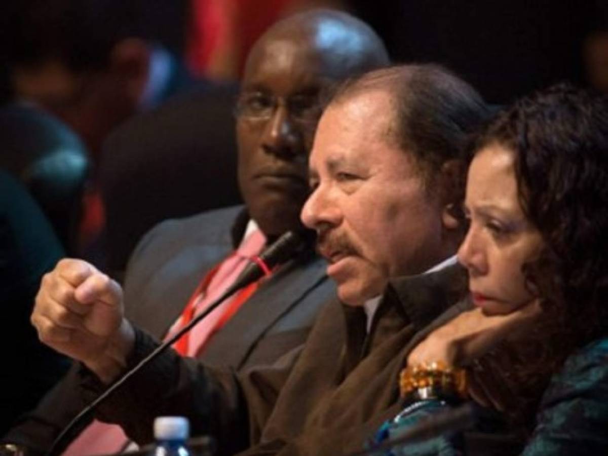 Ortega 'toma al asalto' el Parlamento nicaragüense