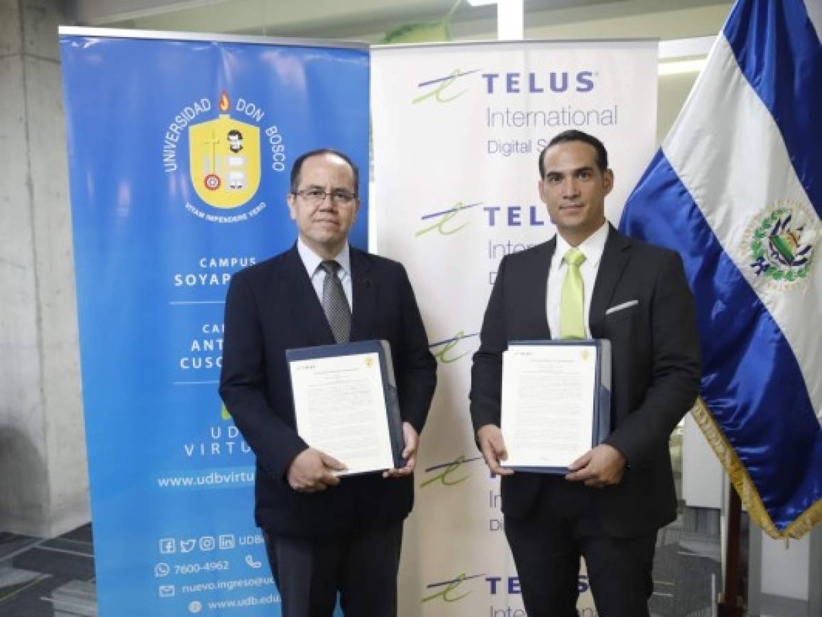 TELUS International impulsa la formación de profesionales en el desarrollo de software en El Salvador