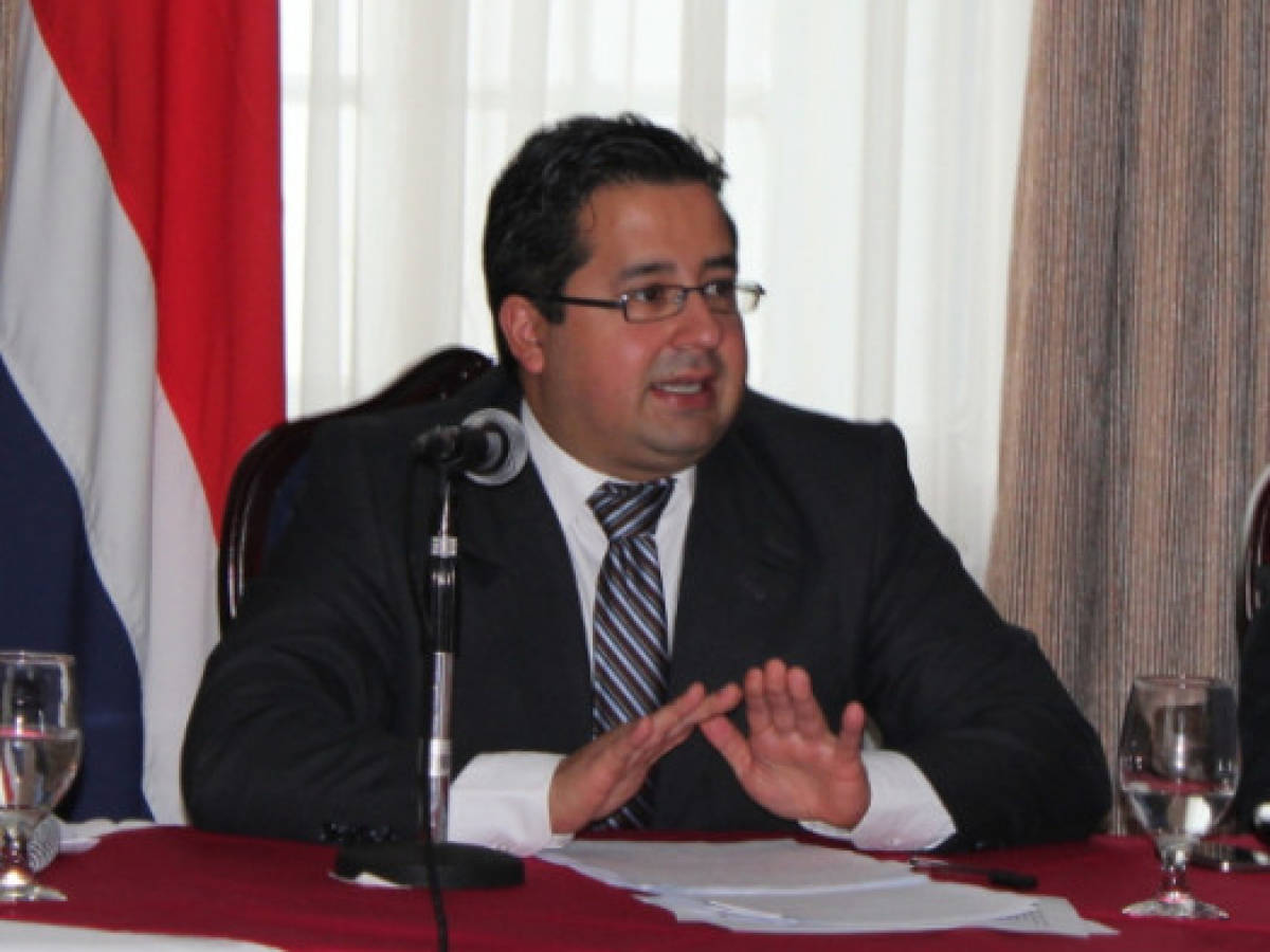 Cuestionan gestión anticorrupción en Costa Rica