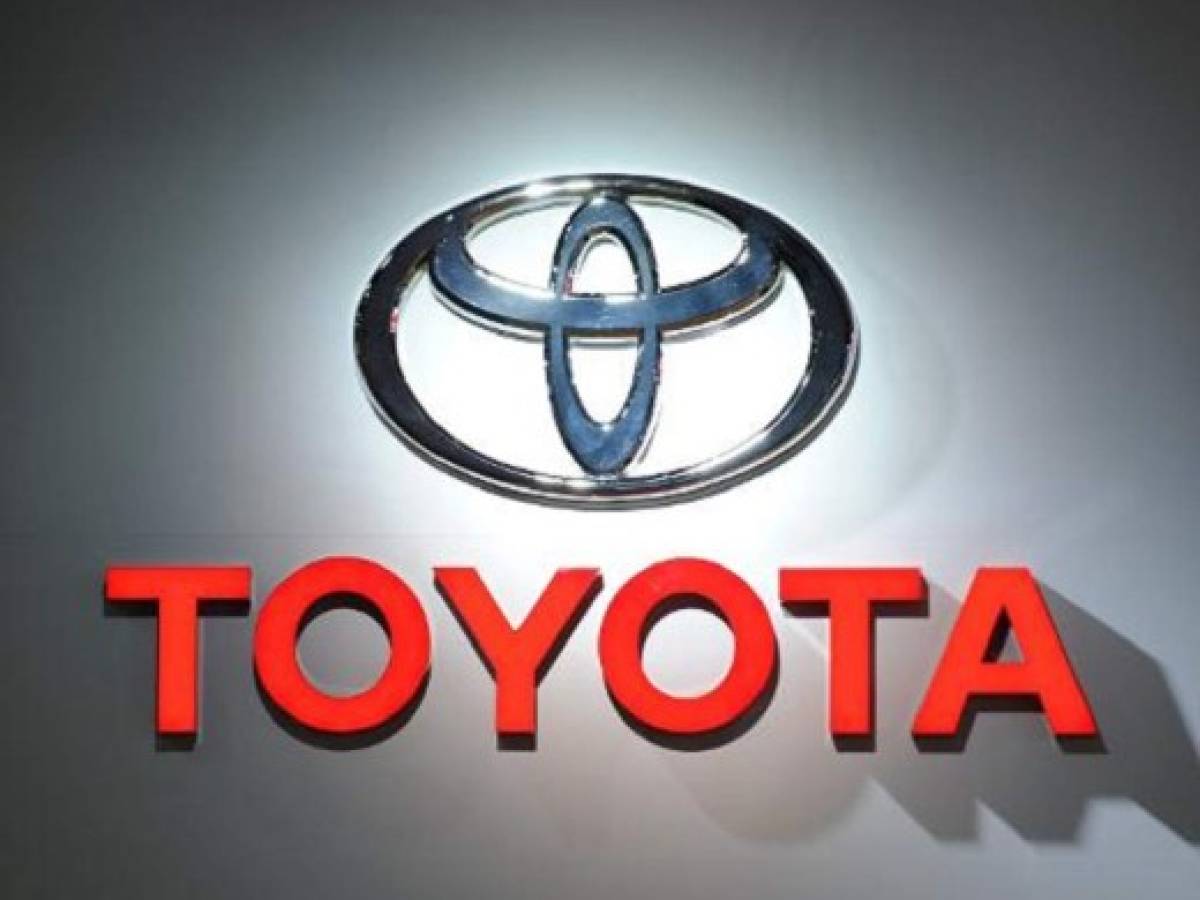 Toyota llama a revisión 690.000 vehículos