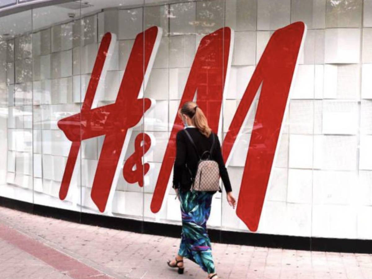 La multinacional H&amp;M anuncia que abandonará Rusia