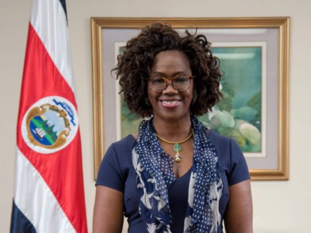 Epsy Campbell Barr, la primera mujer afrodescendiente en alcanzar la vicepresidencia en América Latina