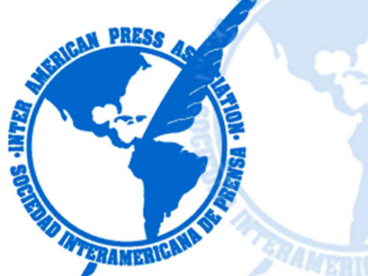 SIP insiste a Honduras proteger a periodistas